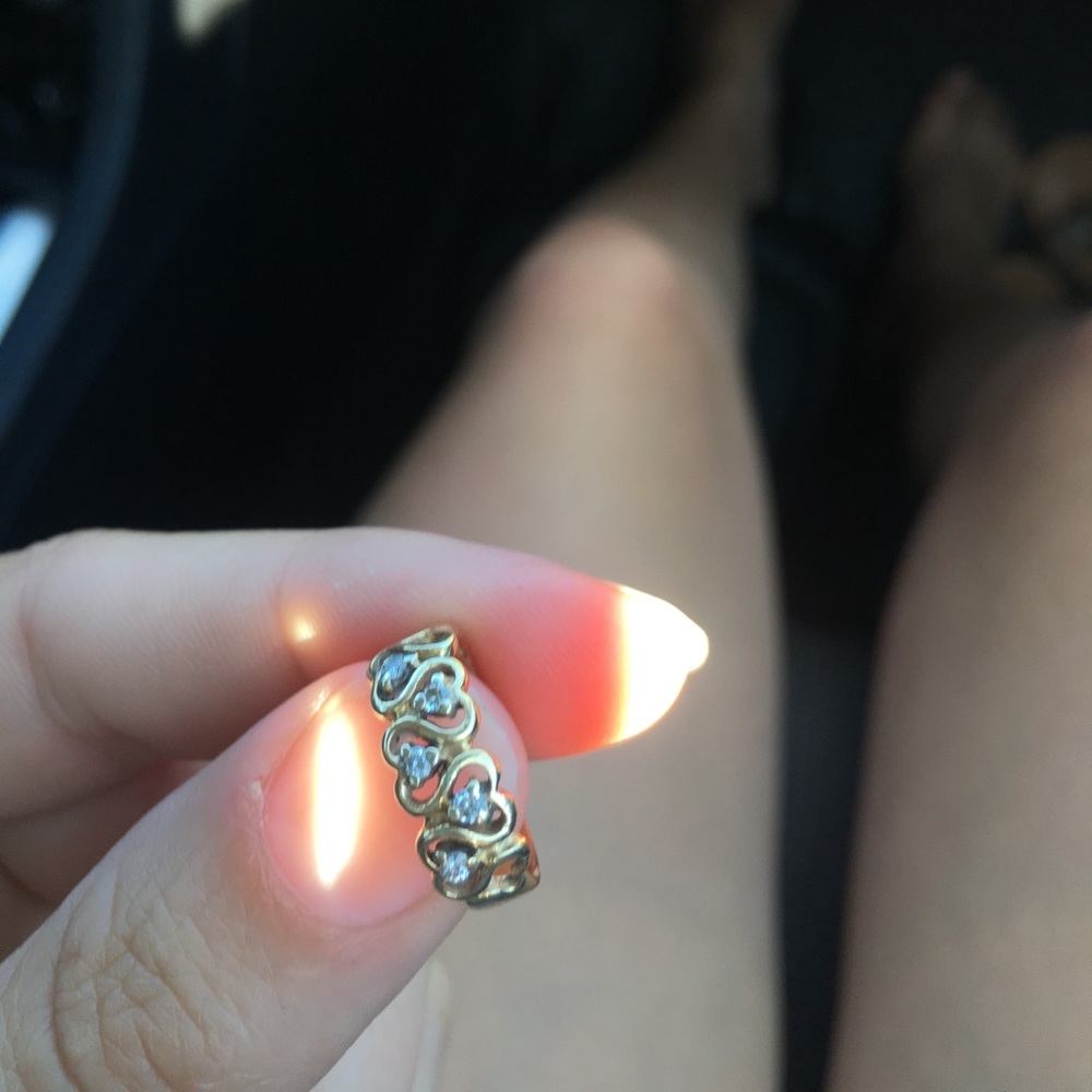 ISO gold heart ring